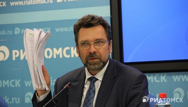 Томские власти намерены в 2015г учредить областную литературную премию