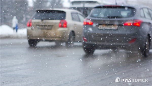 Сильный ветер принесет в понедельник в Томск дождь и мокрый снег