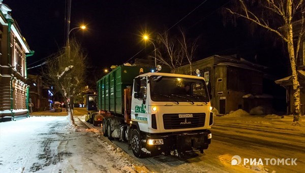 Томское САХ получит на уборку снега 24 млн руб от маршрутных аукционов
