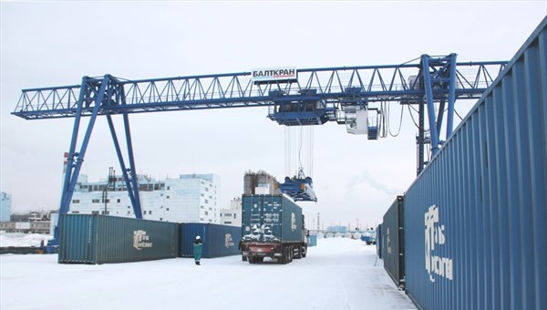 Новый контейнерный терминал запустился на Томскнефтехиме