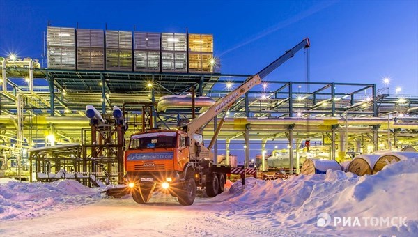 Томскнефть летом увеличит переработку ПНГ на Лугинецком НГКМ на 8%