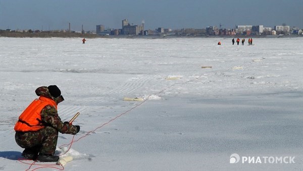 Специалисты планируют взрывать лед на Томи в районе протоки Светлая