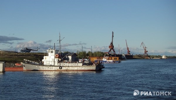 Загрузка томского флота упала на 25% из-за снижения уровня воды в Оби