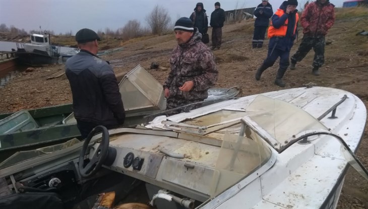 Паром столкнулся с двумя лодками на реке Кеть в Томской области