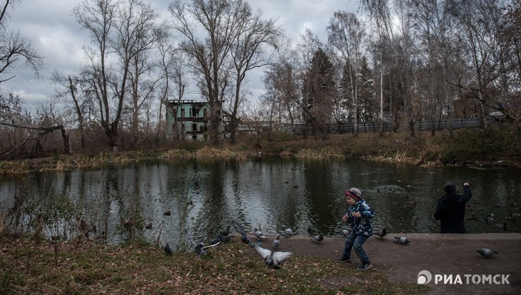 Ветреная и дождливая погода ожидается в Томске в воскресенье