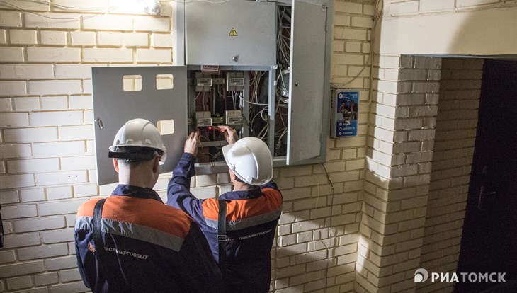 Томскэнергосбыт в 2018г отключил электричество у 9 тысяч должников