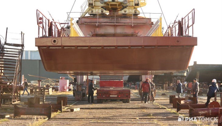 Монтаж понтонного моста на томской реке Яя начнется в понедельник