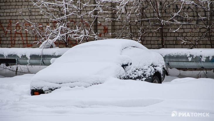 Количество снега в Томске за две недели превысило месячную норму