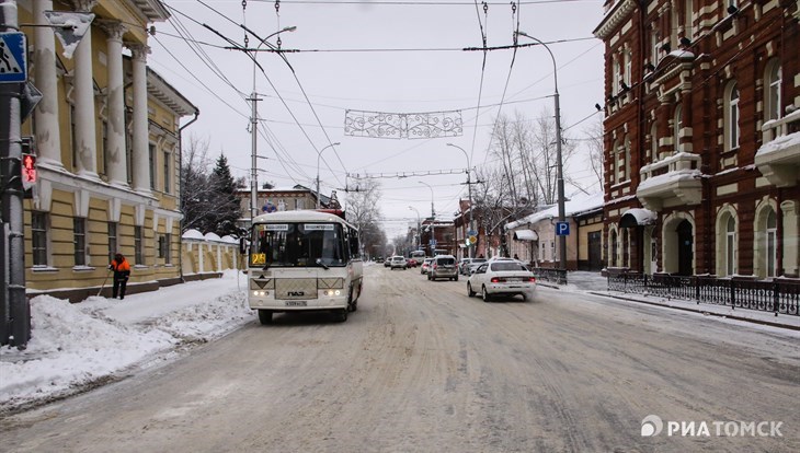 Мэрия требует от томских маршрутчиков регулярно убираться в автобусах