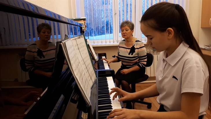 Мечта из Германии: музыкальная школа Стрежевого примеряет обновки