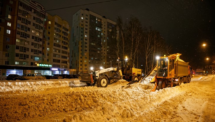 Глава думы Томска: мэрии следует извиниться за перебои с вывозом снега