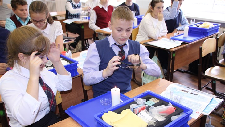 Восемь школ Томской области получат новое оборудование от Транснефти