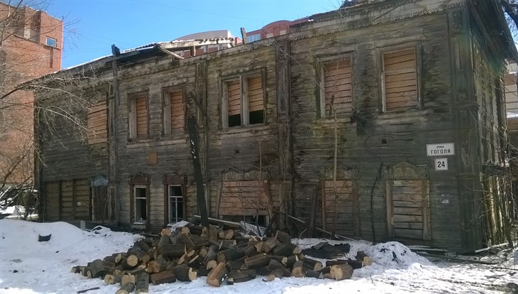Мародеры разобрали крышу дома из списка 701 на Гоголя, 24 в Томске