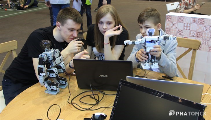 Около 500 человек участвуют в чемпионате RoboCup Russia-2019 в Томске