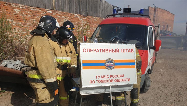 Пожар на складе пиломатериалов в Томске потушен спустя 17 часов