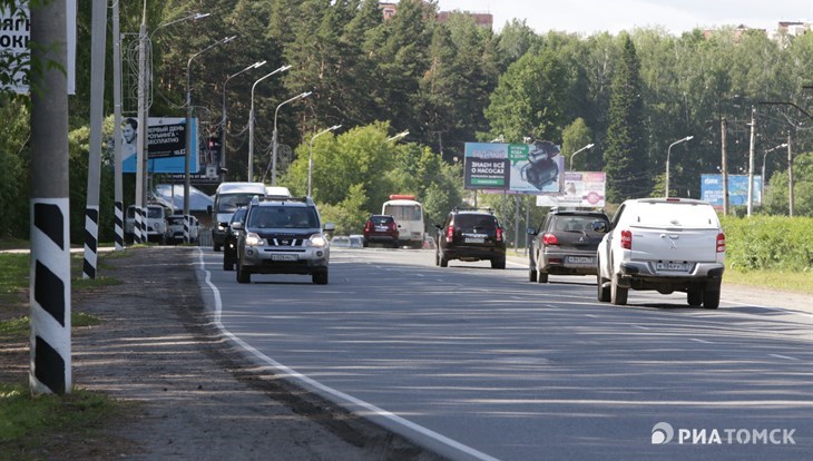 Шумовая разметка может появиться на въездах в Томск с юга и востока