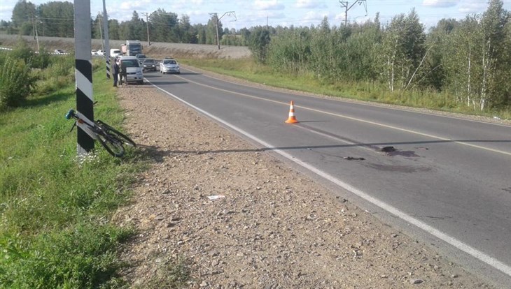Велосипедист пострадал в ДТП с КамАЗом  на трассе под Томском
