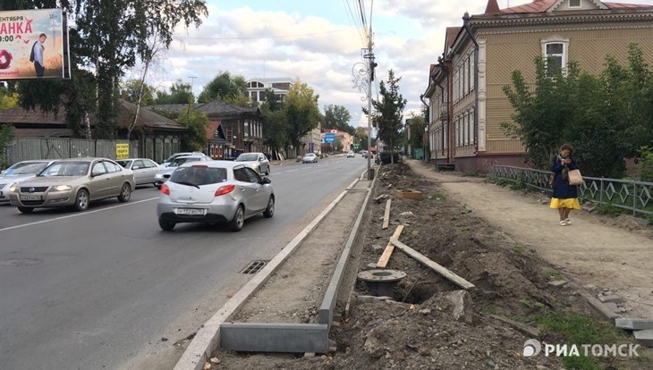 Власти: тротуары на Красноармейской в Томске доделают до 30 октября