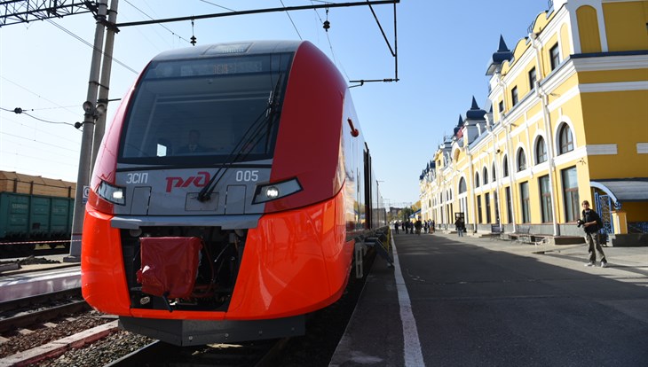 Поезд Ласточка, способный лететь до 160 км/ч, презентован в Томске