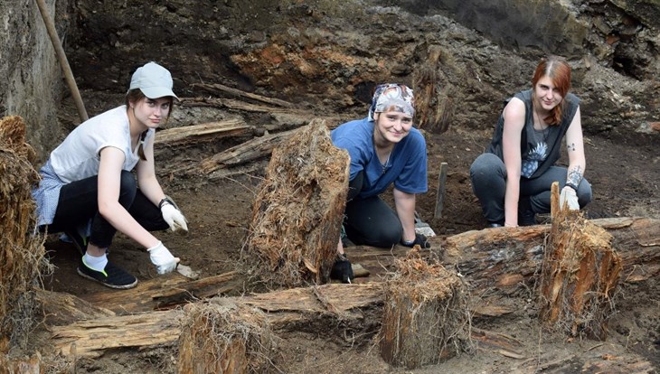 Археологи ТГУ в десятый раз участвовали в раскопках Тары