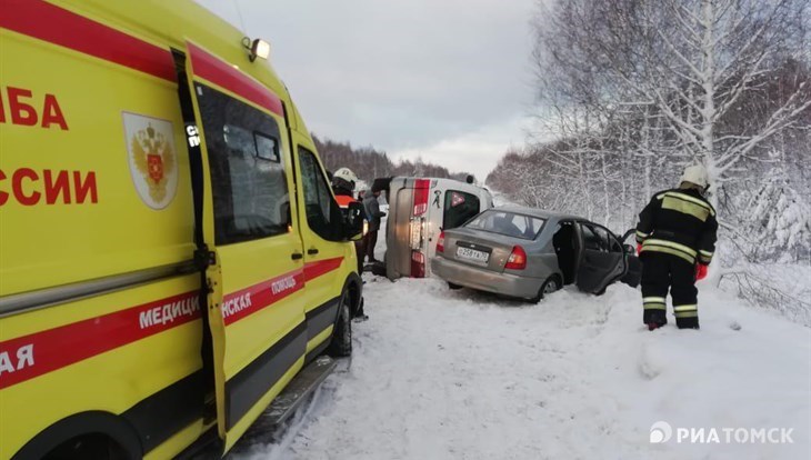 Пять человек пострадали в лобовом ДТП на трассе Томск – Самусь