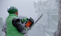 Призеры ледовых фестивалей украсят Новособорную в Томске к Новому году