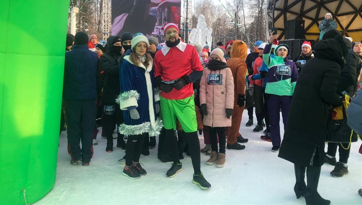 Около 500 томичей приняли участие в новогоднем забеге 1 января