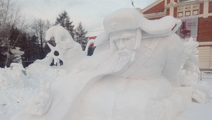 Томич хочет поставить в городе бетонную копию своей снежной скульптуры