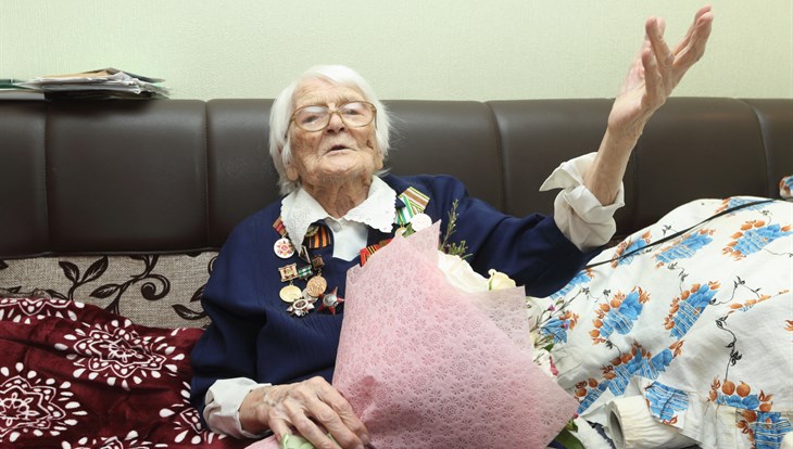 Ветеран войны томичка Нина Киселева отметила 102-летие
