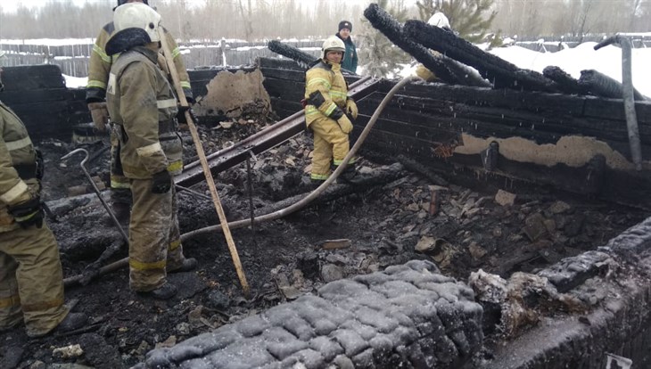 Пожар в Асине, где погибли 11 человек. Что известно на данный момент