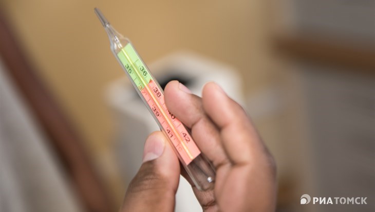 Томский эксперт: повышение температуры после вакцинации – это хорошо