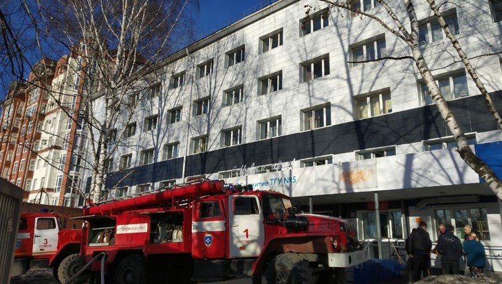 Около 70 человек эвакуировались из общежития ТГУ из-за пожара