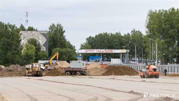 Новая парковка на въезде в аэропорт Томска будет сдана в октябре