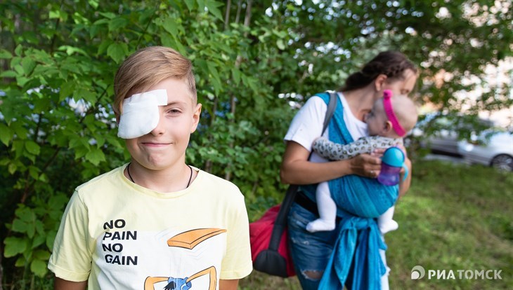 Сшить по лоскуткам: как томские врачи спасли глаз 10-летнему ребенку