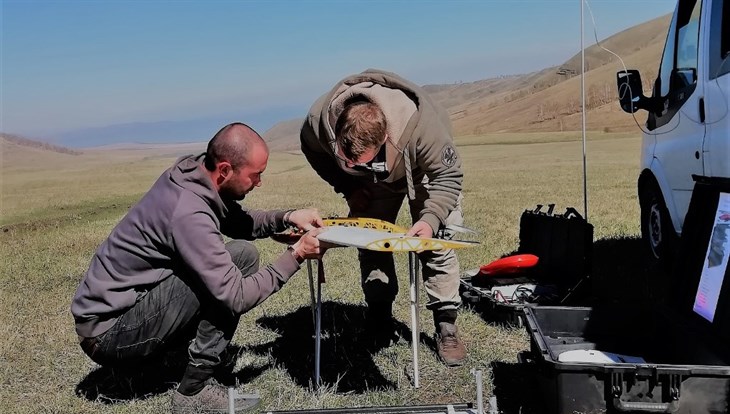 Ученые ТГУ и Эрмитажа исследуют крупный могильник в Хакасии