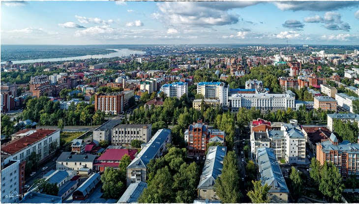 Понедельник в Томске ожидается теплым, возможна гроза