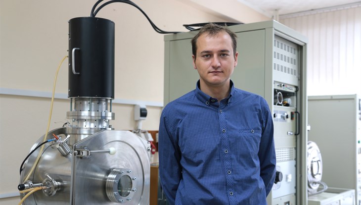 Ученый ТУСУР улучшил характеристики космического плазменного двигателя