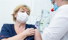 Облздрав: 5 привитых от COVID томских медиков заразились коронавирусом