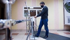 Томская компания разработала ножной санитайзер для людных мест