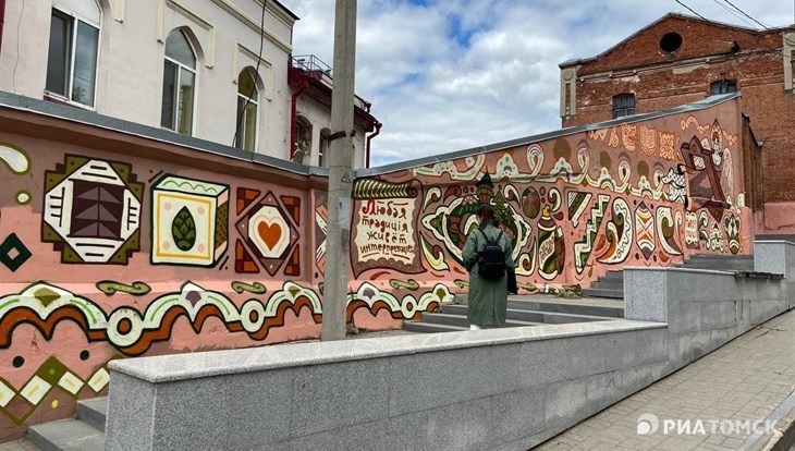 Рисовать нельзя закрасить:что не так с новыми граффити в центре Томска