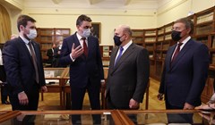 Мишустин поручил начать оцифровку книг библиотек РФ по образцу НБ ТГУ