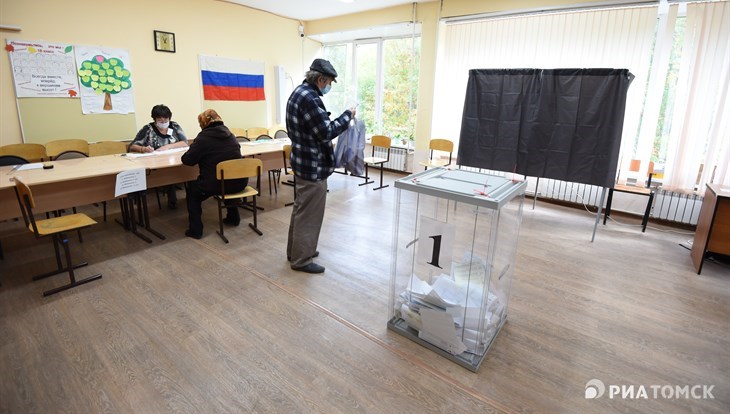 Избирком: более 200 тыс жителей Томской области проголосовали на 12.00