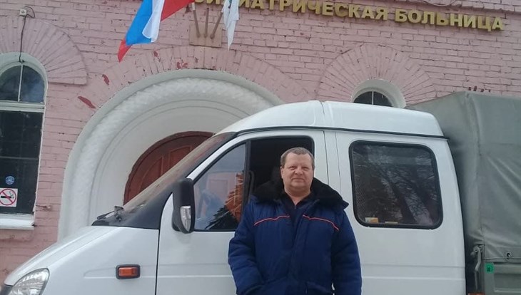 Водитель психбольницы Томска выиграл 100 тыс руб, привившись от COVID