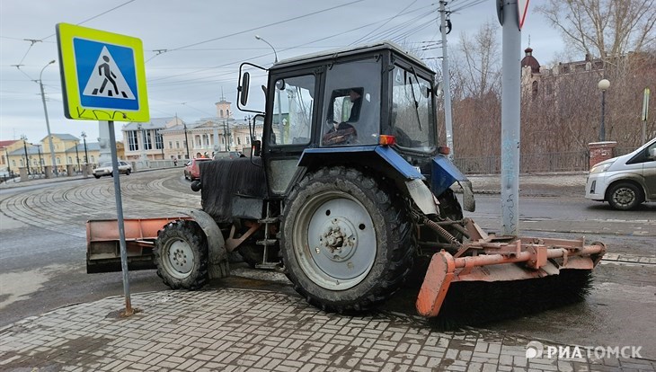 Власти прогнозируют меньше пыли при уборке улиц Томска весной 2022г