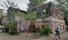 Роща внутри дома: как выглядит Дом за рубль на Никитина, 2а в Томске