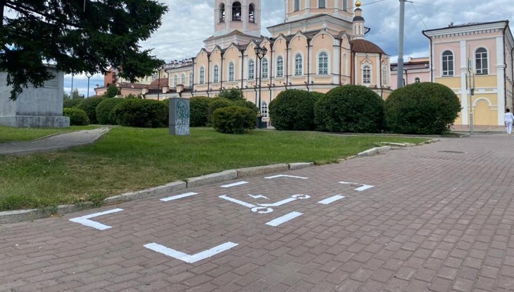 Первые спецпарковки для электросамокатов появились в Томске