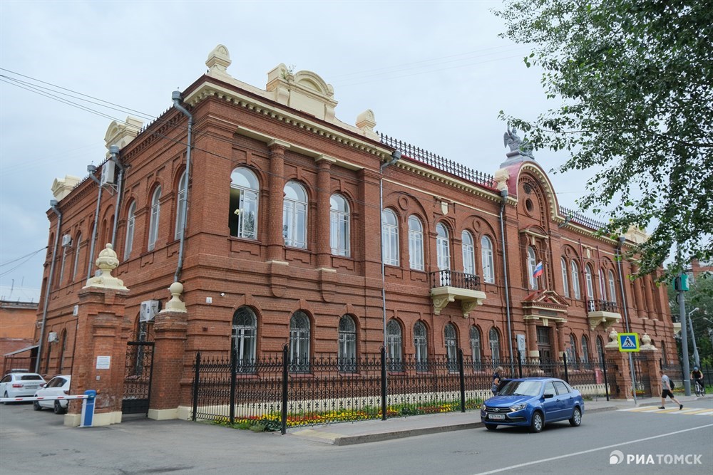 Основное здание Томского областного суда сегодня.
