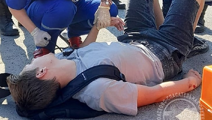ПСС: подросток в Томске упал с самоката и сломал руку