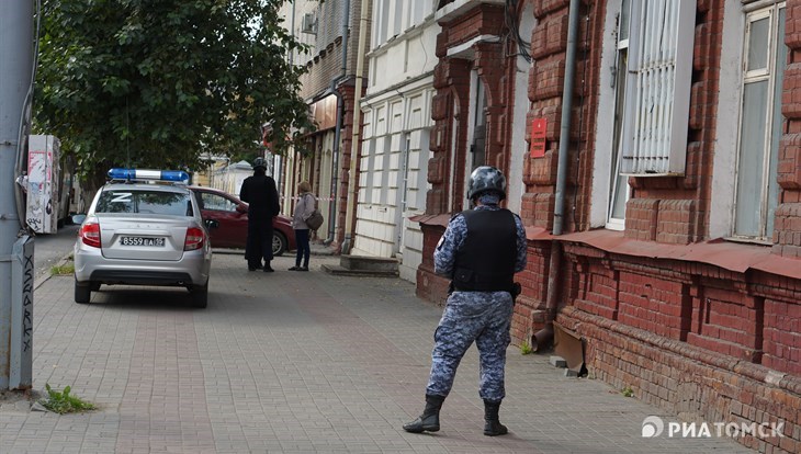 Областной военкомат оцеплен в Томске из-за сообщения о минировании