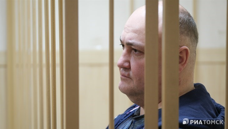 Суд временно отстранил от должности главу Томского района Терещенко